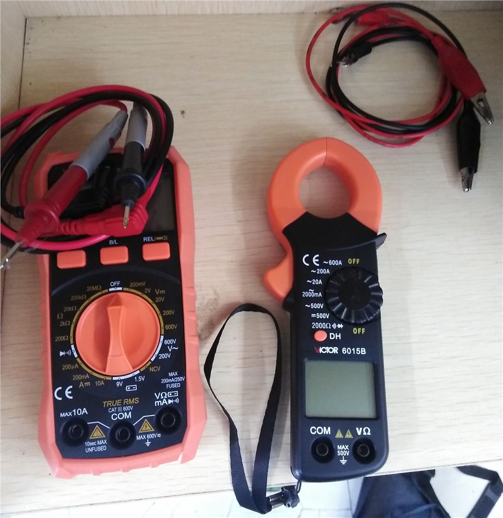 11万用表钳表.jpg